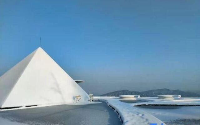 Yunfuli Cliff Hotel, Qili Pingye Luxury Hotel