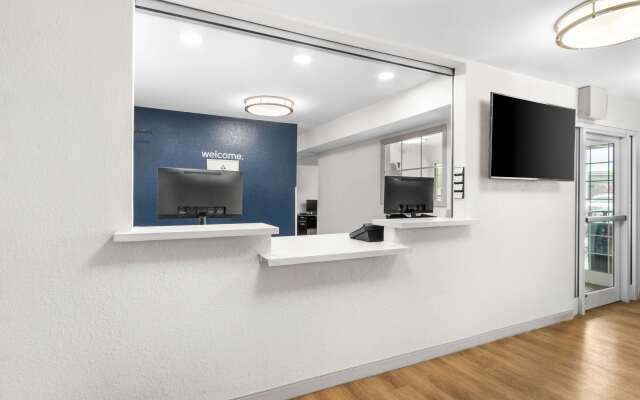 Sonesta Simply Suites Austin South