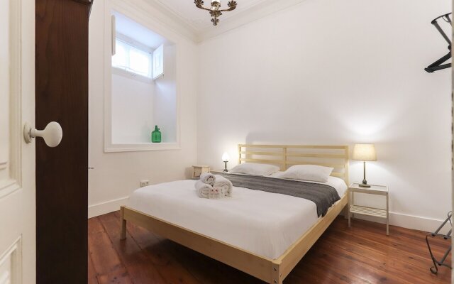 Castelo Typical by Homing