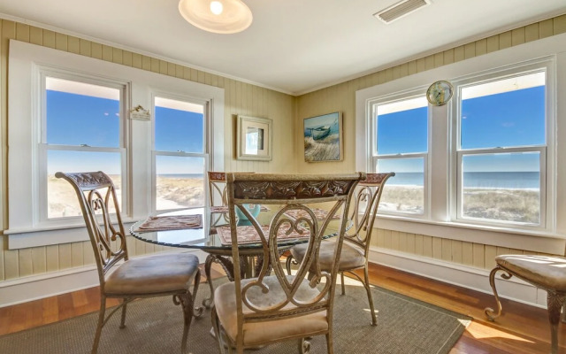 Rustic Ocean Front Cottage by RedAwning