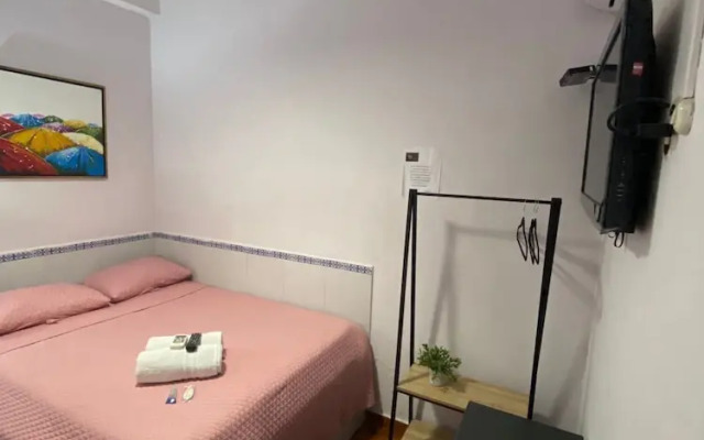 Hostal Velvet