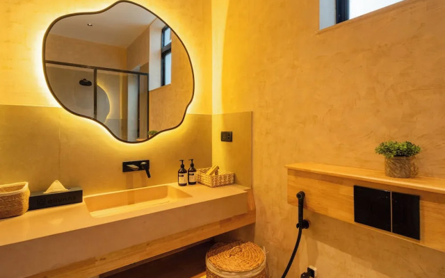 ELIVAAS Ekam | Luxe 4 BHK Villa With Pvt Pool & Patio