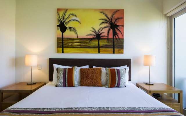 Beachside Apartment 10
