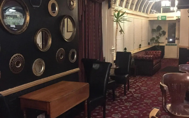 Regency Hotel