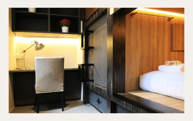 CUBE Boutique Capsule Hotel @ Chinatown (SG Clean)