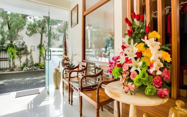 Pilatus Hotel Bandung