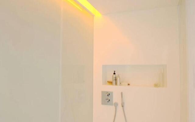 Minimalistic In Premium Location
