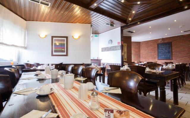 Hotel Mondial
