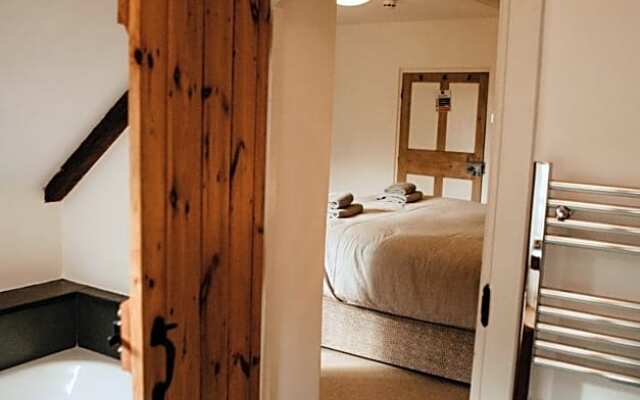 Holwell Holistic Retreat