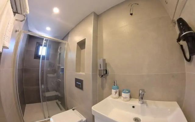 Derin Suite Hotel