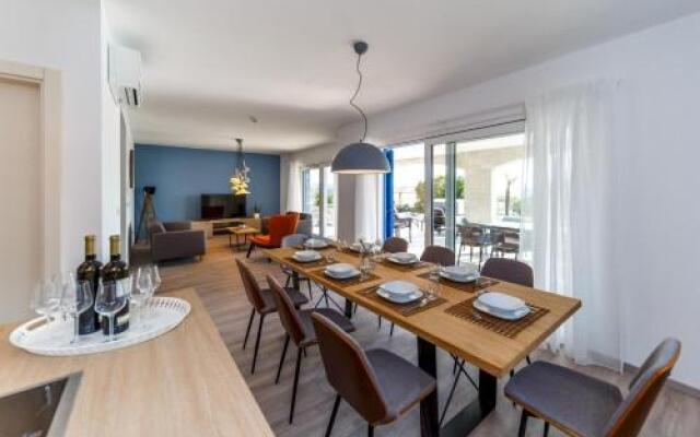Luxury Villa Loma 2