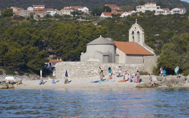 Holiday House Kolic for 2 Persons