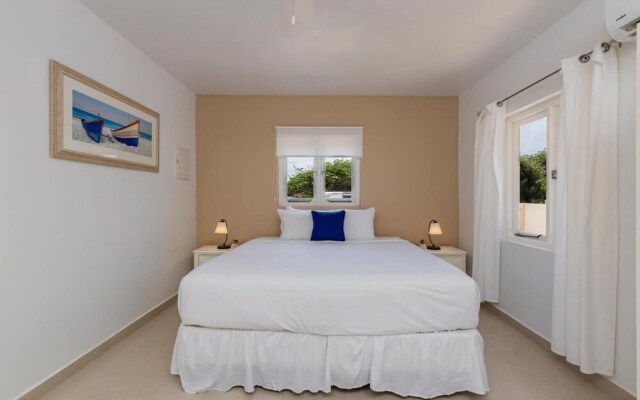 Outstanding Oasis 7BR 7BA Villa With Private Pool