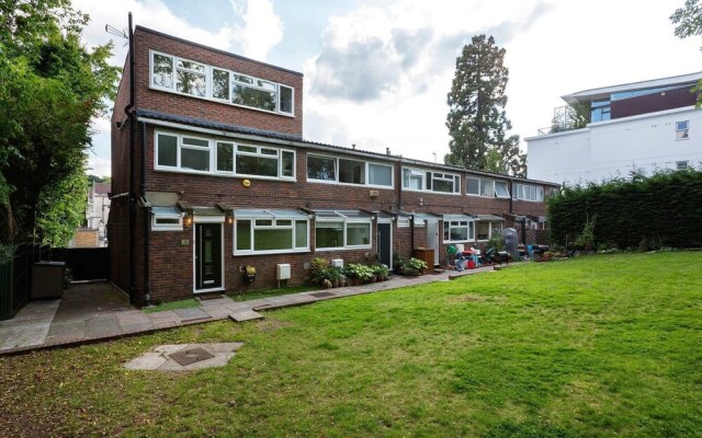 Wimbledon Terrace House