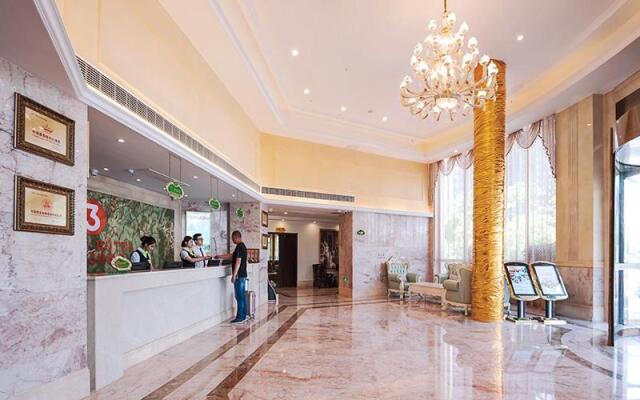 Vienna Hotel 3 best Wuwei City south