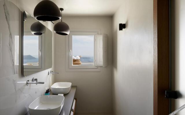 Hom Santorini