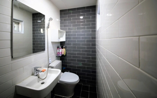 ZIBRO H guesthouse