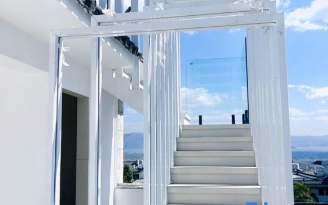 Yuni Jinxi Homestay (Dali Ancient City Branch)