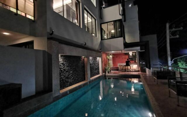 The Idol Boutique Resort & Villa (Nai Harn)