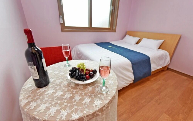 Erefarm Hostel