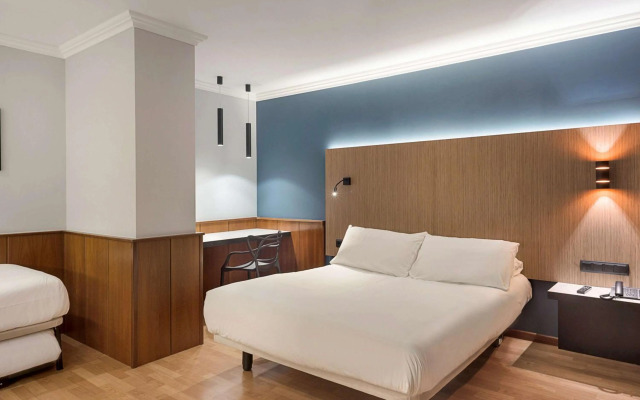 ibis Styles Figueres Ronda