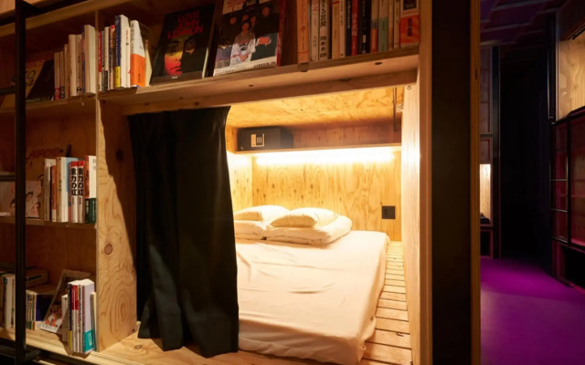 Book & Bed Tokyo Shinjuku - Hostel