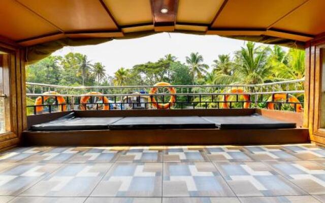 OYO 23227 Alleppey Eco Houseboat 3 Bhk
