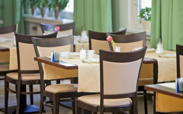 Astoria Hotel