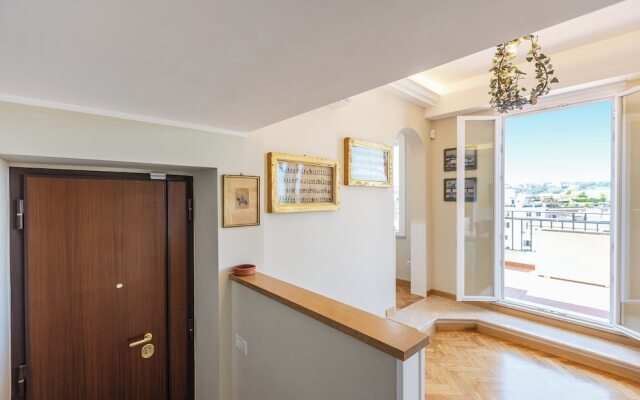 Rental in Rome Ceaser Penthouse