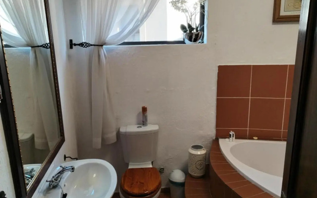 Hole in One Boutique Hotel and Conference Centre