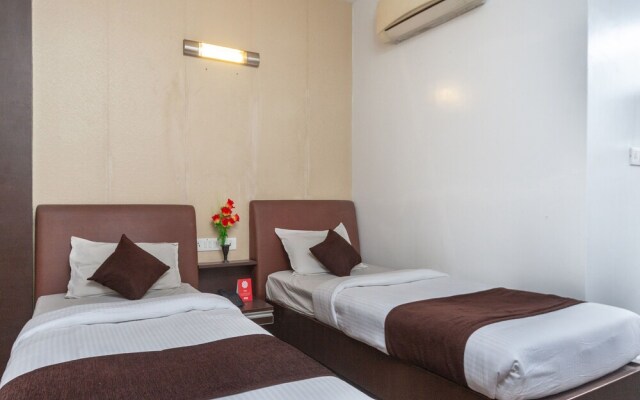 OYO 19674 Apoorva's Guest House