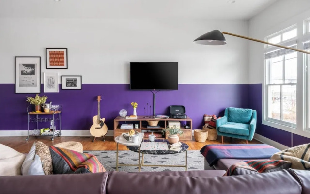 Monroe 2 in Nashville