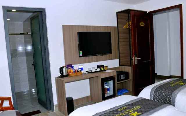 Royal Palms Hotel