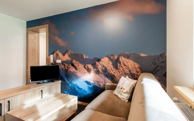 Apartment in Wald im Pinzgau With Pool