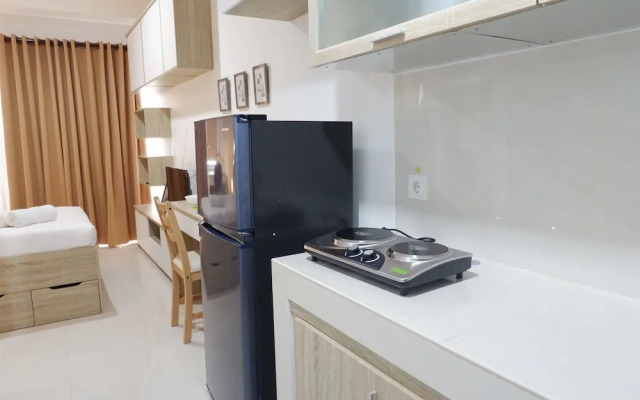 Studio Budget Apartment Springwood Residence