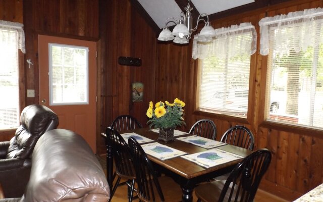 Pine Mountain Club Chalets Resort