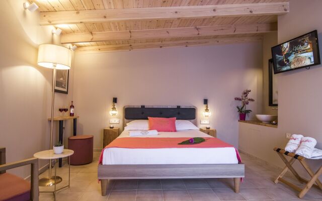Viaggio Elegant Rooms