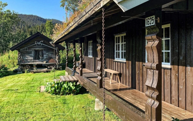 8 Person Holiday Home in Flatdal