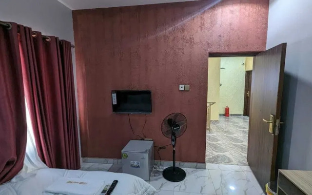 Fixxers Luxury Apartments
