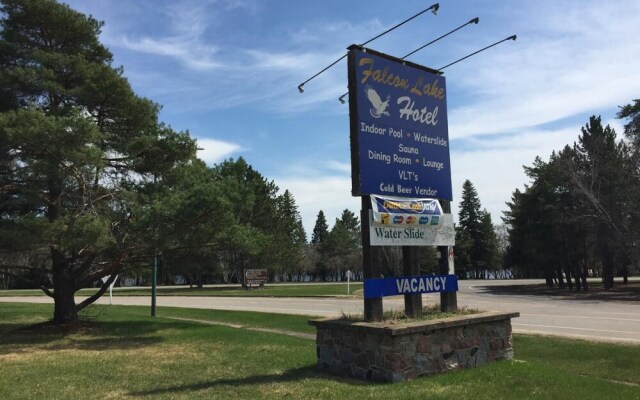 The Hotel at Falcon Lake