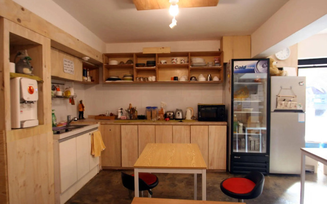 Grape Garden House - Hostel