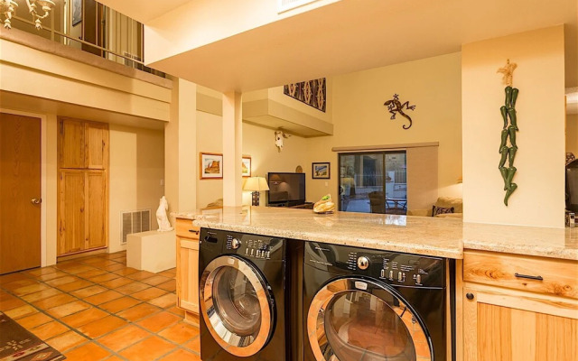 Phoenix Charm 5 Br By Casago