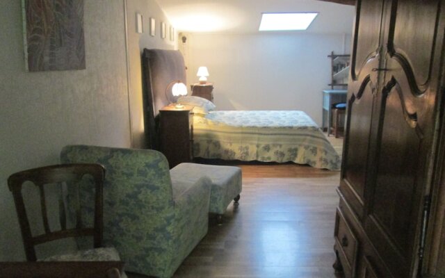 Guest House Yuccas& Tilleuls