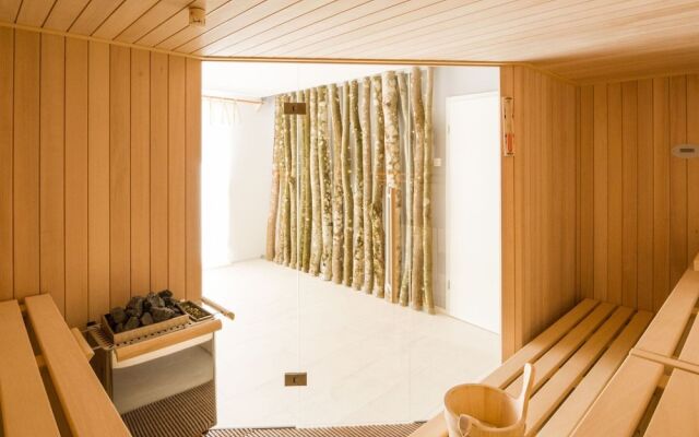 Large Apartment in Urberg With Sauna