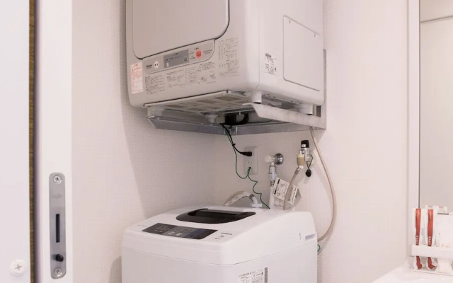 Living Inn Asahibashiekimae Annex