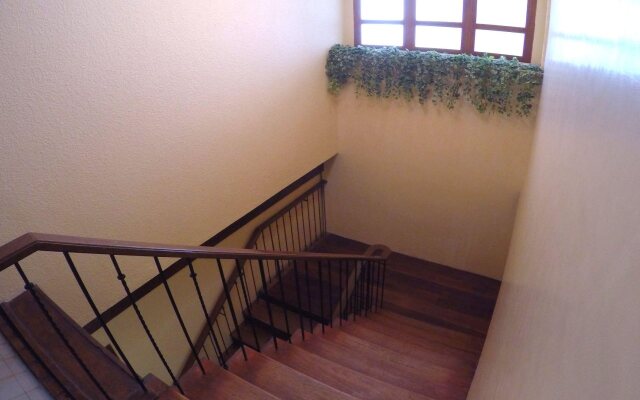Ivory Hotel & Suites