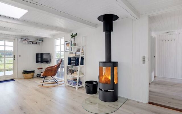 "Smilla" - 3.4km from the sea in Western Jutland