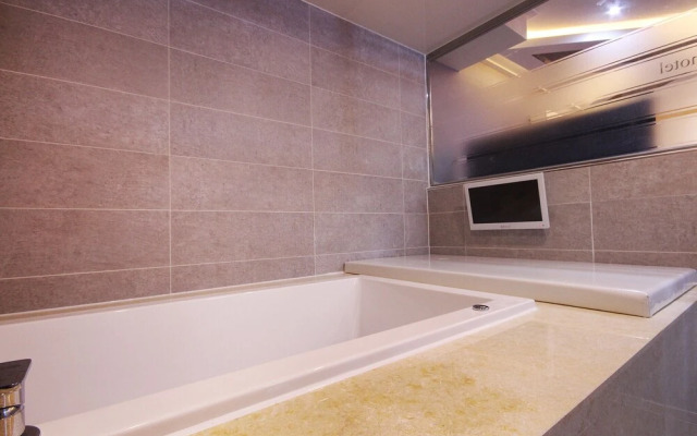 Denbastar Hotel in Daeyeon-dong Busan