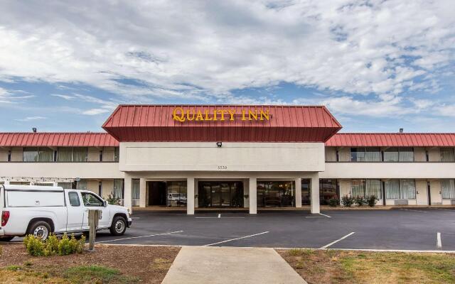 Quality Inn & Suites Easley - Greenville