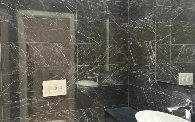 2 Bedroom Apt on Republic Square